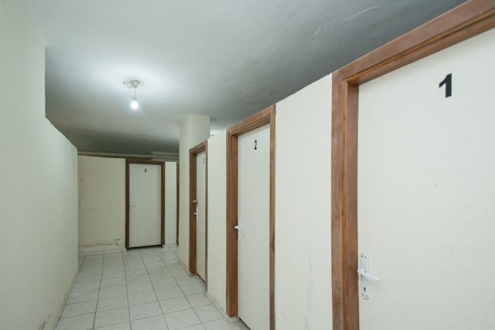 Image No.21-2 Bed Apartment for sale