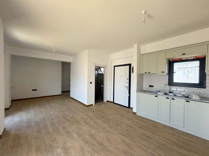 Image No.9-3 Bed Apartment for sale