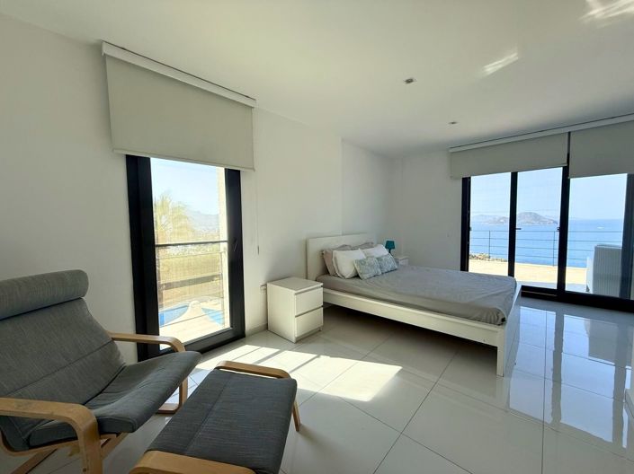 Image No.16-4 Bed Villa for sale