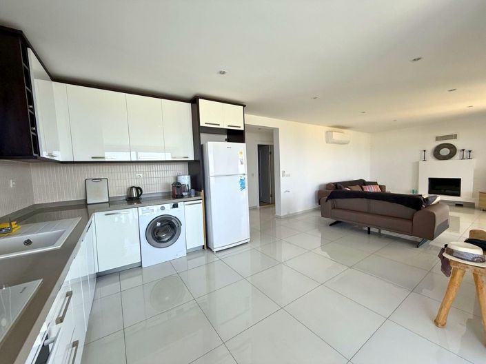 Image No.8-4 Bed Villa for sale