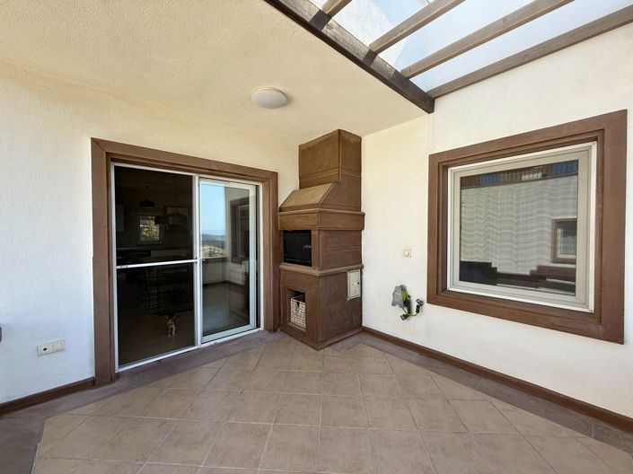 Image No.10-3 Bed Villa for sale