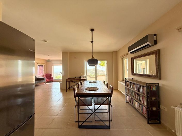 Image No.9-3 Bed Villa for sale