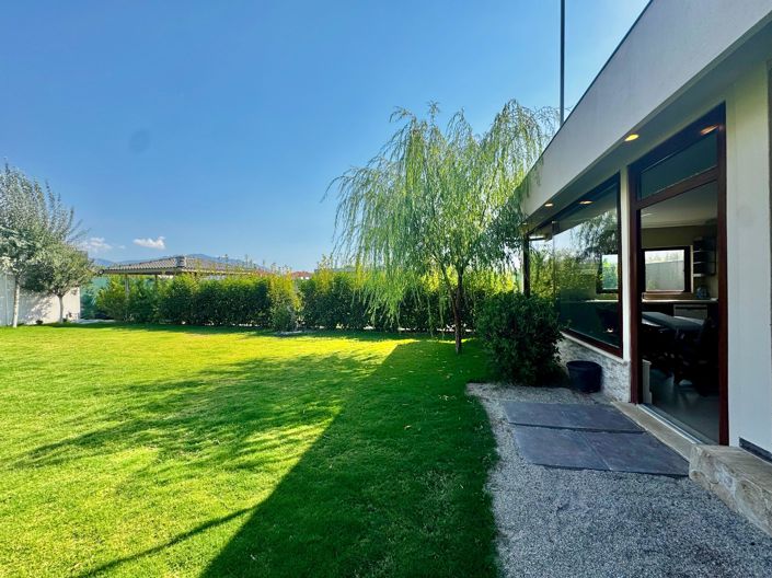 Image No.25-4 Bed Villa for sale