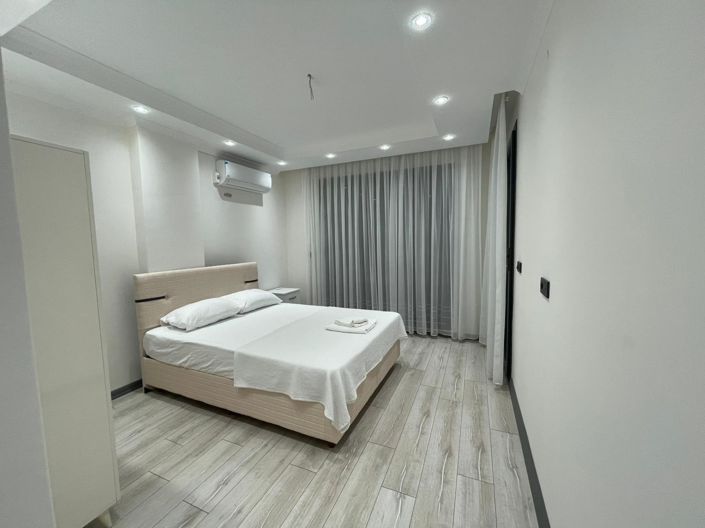 Image No.10-3 Bed Villa for sale