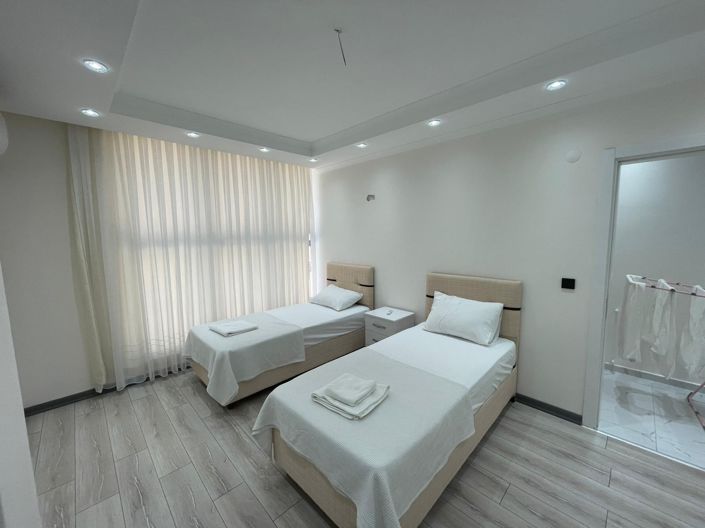 Image No.19-3 Bed Villa for sale