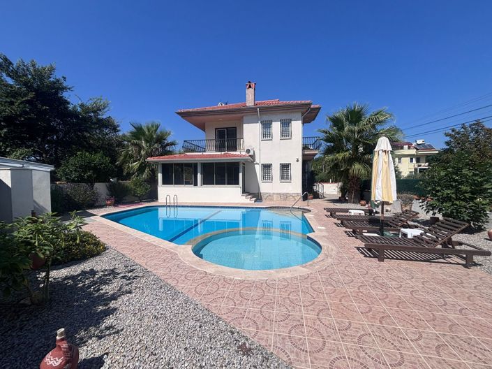 Image No.1-3 Bed Villa for sale