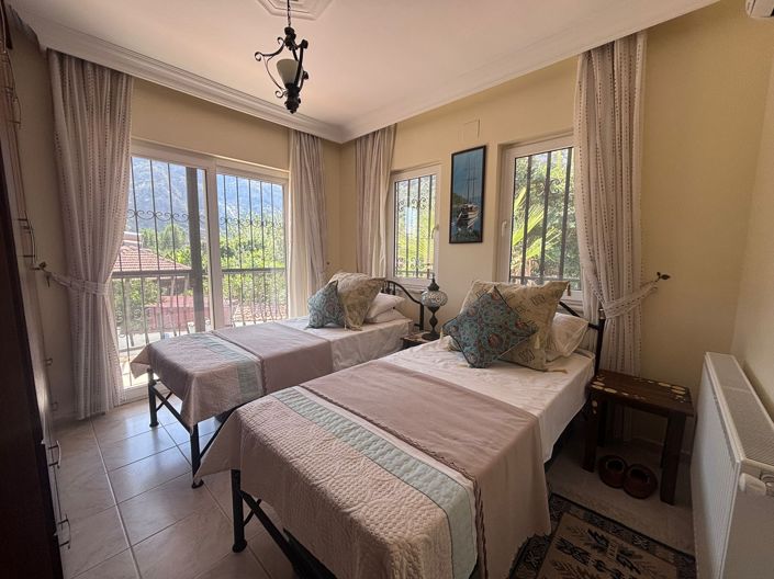 Image No.17-3 Bed Villa for sale