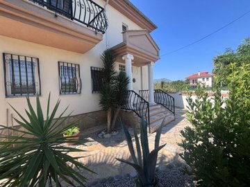 Tranquil Dalyan Villa For Sale In Ortaca - Well-kept outdoor areas