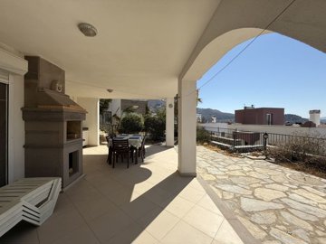 Sea View Triplex Bodrum Villa For Sale In Koyunbaba, Gumusluk - Shaded terraces