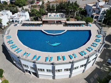 Sea View Triplex Bodrum Villa For Sale In Koyunbaba, Gumusluk - Communal pool and on-site facilities