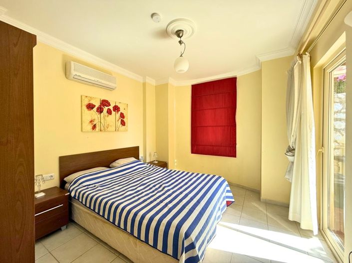 Image No.12-4 Bed Villa for sale