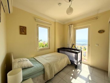 Spectacular Bodrum Villa With A Private Pool For Sale In Bogazici, Milas - Single bedroom with French balcony