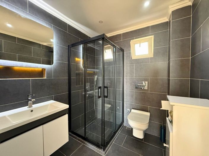 Image No.19-4 Bed Villa for sale