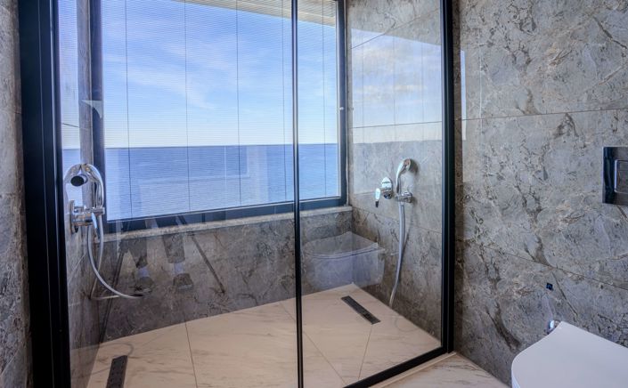 Image No.15-4 Bed Apartment for sale