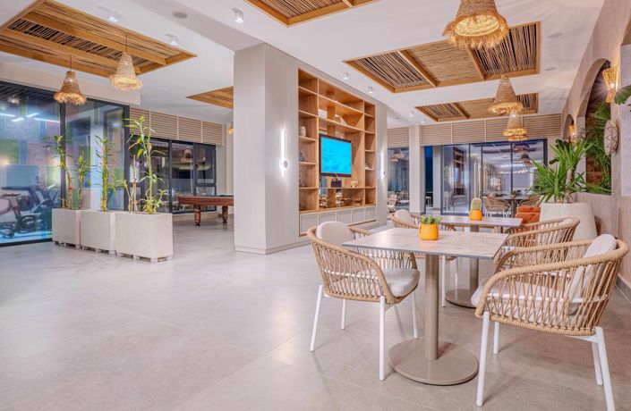 Image No.16-4 Bed Apartment for sale