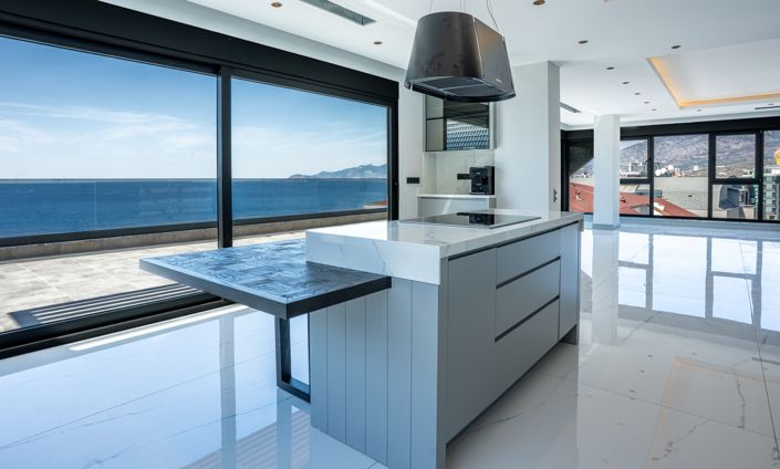 Image No.5-4 Bed Apartment for sale