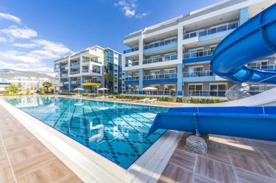 Key-Ready Luxury Apartment In Alanya - Water slides to the pool