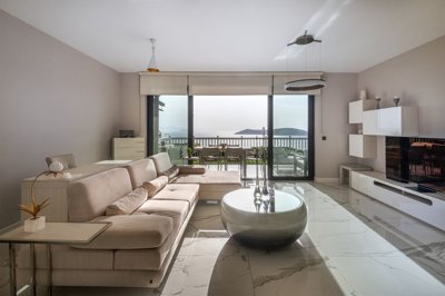 Sea View Apartment In Gumusluk, Bodrum For Sale – Lounge, out to the private garden