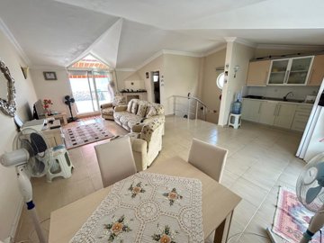 Notable Sea View Penthouse For Sale In Akbuk, Didim - Dining space and kitchen