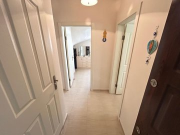 Notable Sea View Penthouse For Sale In Akbuk, Didim - Penthouse entrance