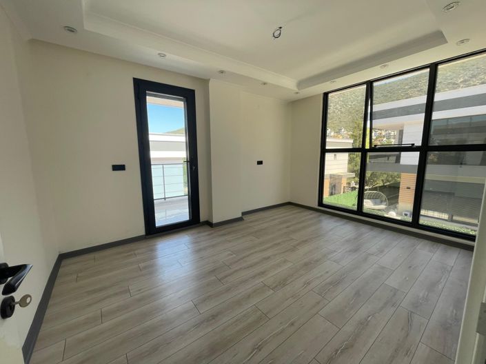 Image No.16-3 Bed Villa for sale