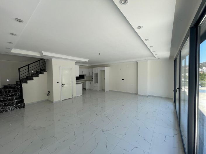 Image No.4-3 Bed Villa for sale