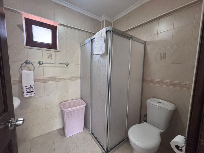 Image No.15-5 Bed Villa for sale