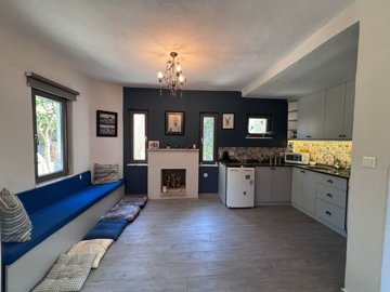 A Traditional Garden Apartment With Modern Accents Is For Sale In Dalyan - Modern newly fitted kitchen