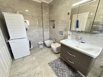 A Detached Immaculate Villa For Sale In Akbuk - Ground floor bathroom