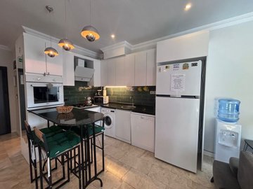 A Stylish Dalyan Bungalow For Sale With A Private Pool & Garden - Convenient breakfast bar