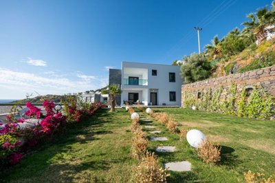 Prestigious Sea View Villa In Bodrum With A Private Garden For Sale - Villa with garden and sea views