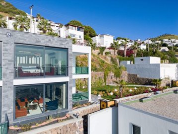 Prestigious Sea View Villa In Bodrum With A Private Garden For Sale - Two-storey villa