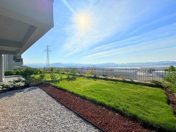 Beautiful Garden Apartment For Sale In Milas, Mugla - Lake and nature views