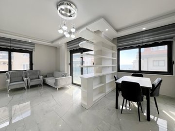 Sea View Alanya Penthouse For Sale With A Shared Pool - Upon entering the penthouse