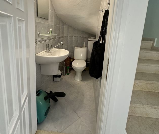 Image No.13-2 Bed Villa for sale