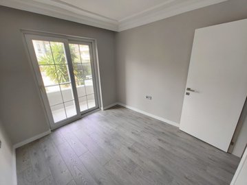 Renovated Marmaris Apartment For Sale – Bedroom with balcony