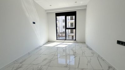 Sophisticated Apartment For Sale In Alanya – First bedroom