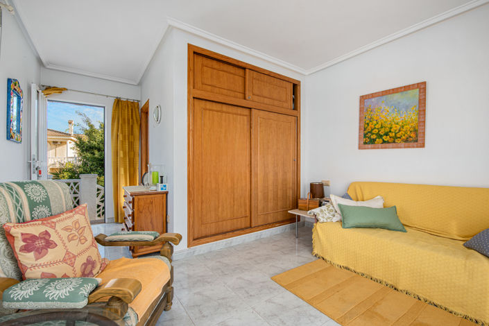 Image No.18-3 Bed Villa for sale