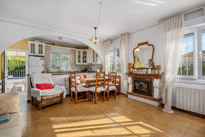 Image No.4-3 Bed Villa for sale