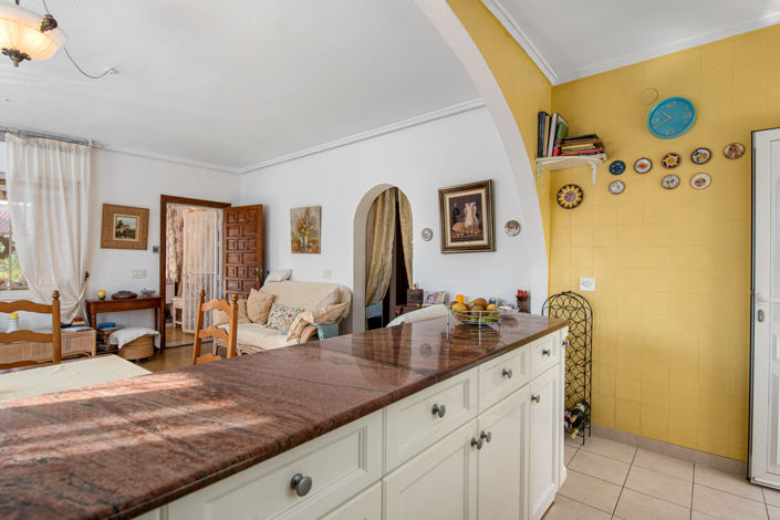 Image No.8-3 Bed Villa for sale