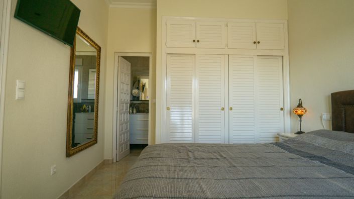 Image No.16-3 Bed Villa for sale