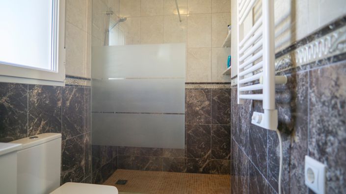 Image No.21-3 Bed Villa for sale