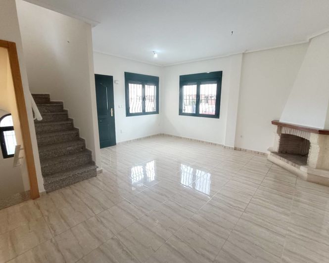 Image No.4-2 Bed Property for sale