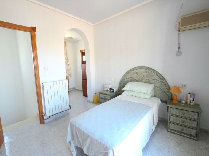 Image No.18-2 Bed Villa for sale