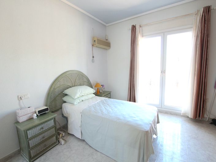 Image No.19-2 Bed Villa for sale