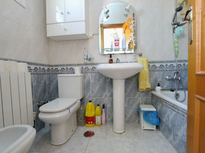 Image No.21-2 Bed Villa for sale