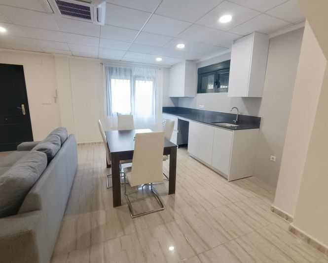 Image No.19-3 Bed Property for sale