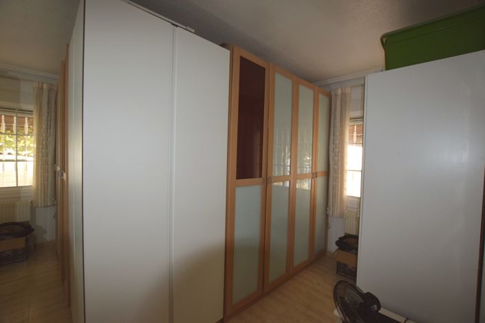 Image No.18-5 Bed Villa for sale