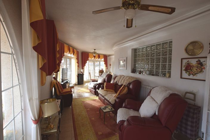 Image No.5-5 Bed Villa for sale