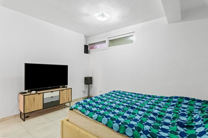 Image No.31-5 Bed Villa for sale